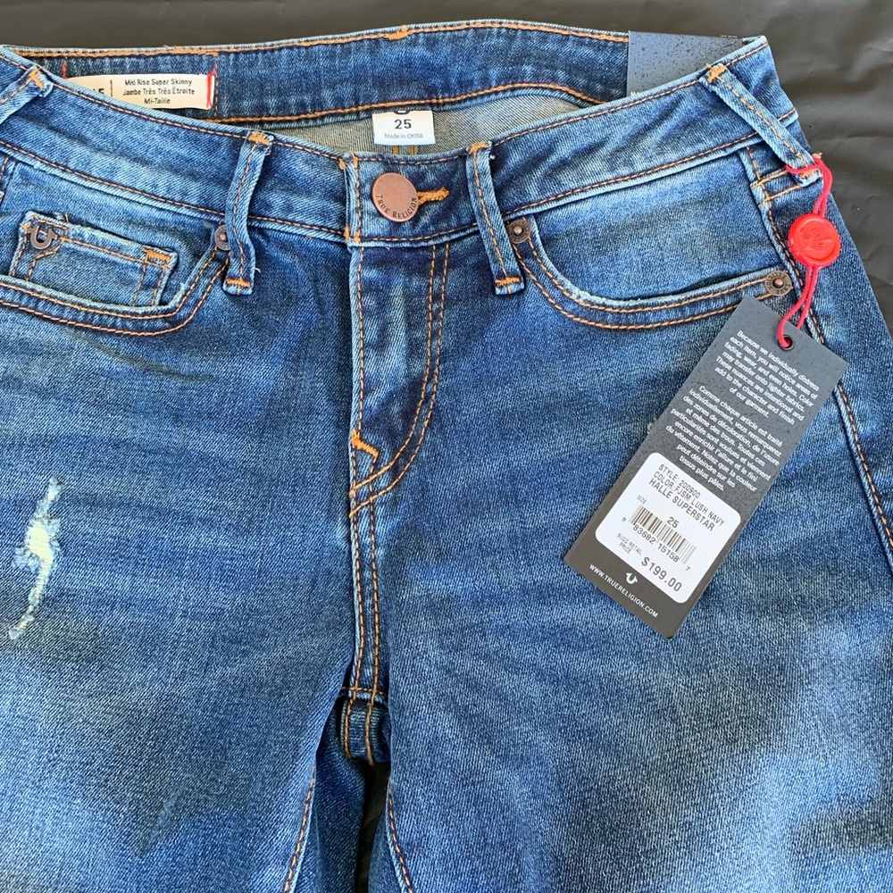 NWT - Halle True Religion Jeans